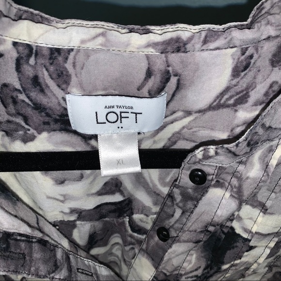 Floral Blouse - Picture 7 of 7